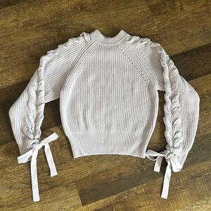 Elegant Lilac Light Purple Violet Sweater with Braided Sleeves